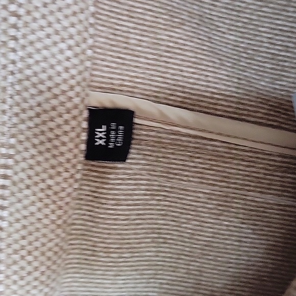 Abbott shacket size XXL - Picture 4 of 7